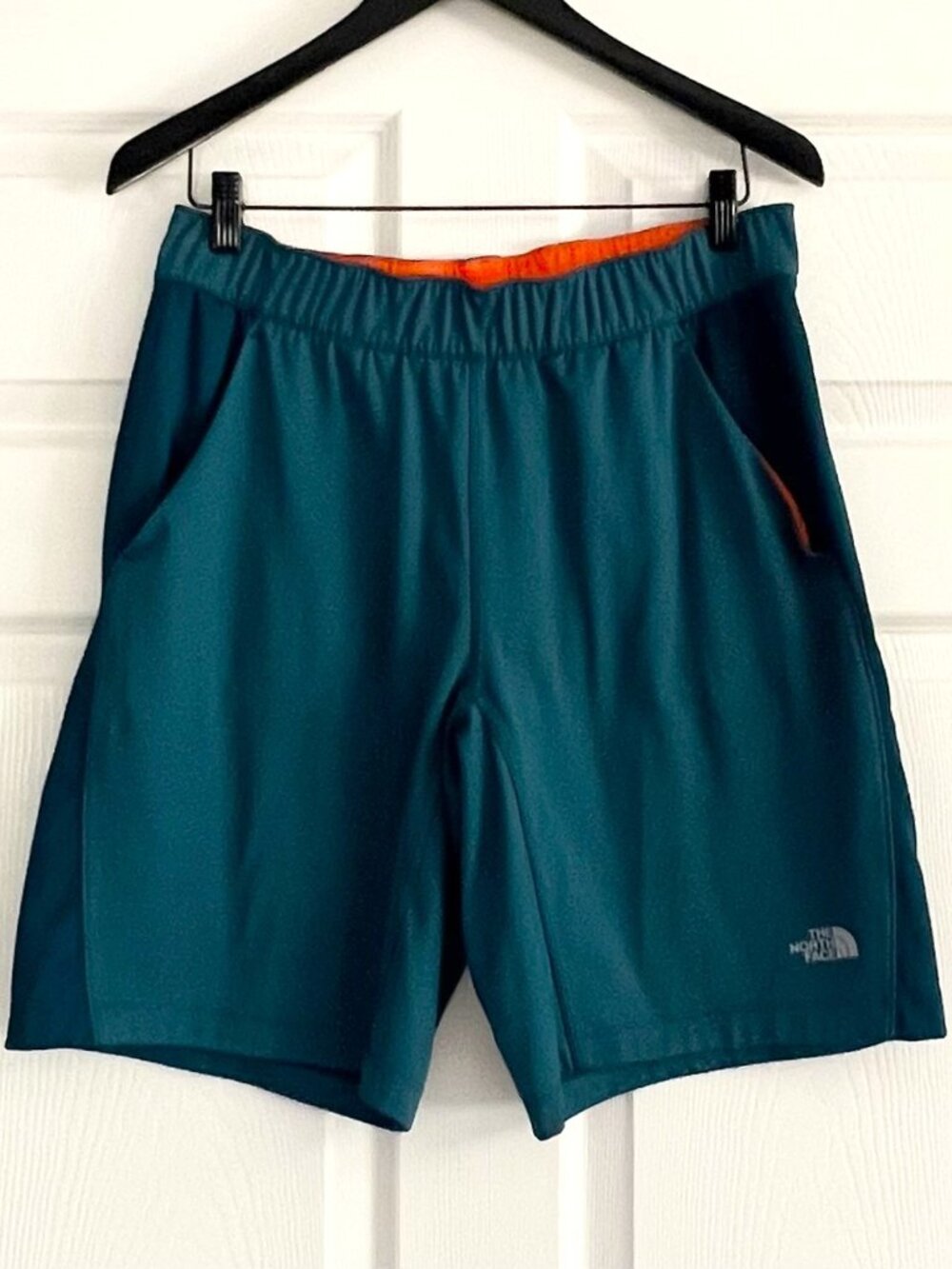 The North Face Men's Athletic Performance Shorts Size Medium Blue Stretch Active
